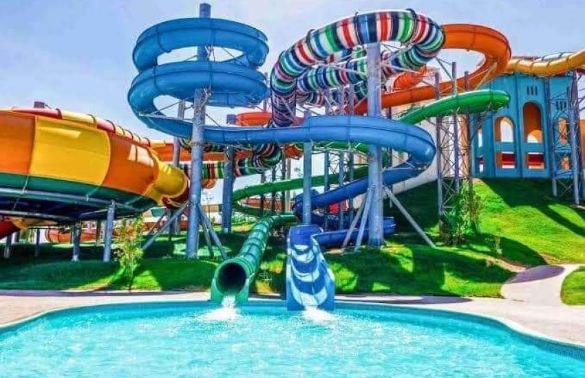 Aqua Park 16